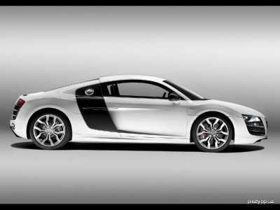 Audi R8_12